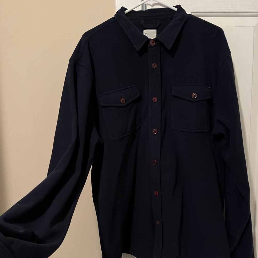 Vuori Shirt Jacket in Fleece